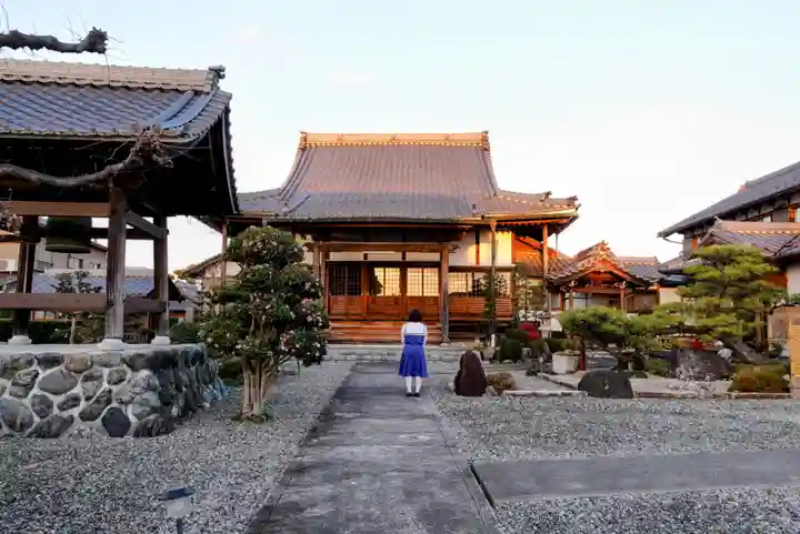 廓然寺の本殿・本堂