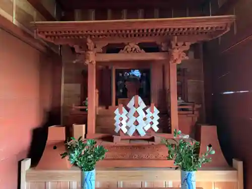 八幡神社の本殿・本堂