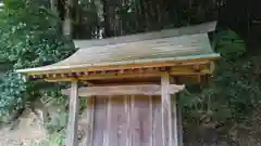 真南条下稲荷神社の建物その他