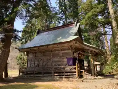 唐松神社の本殿・本堂