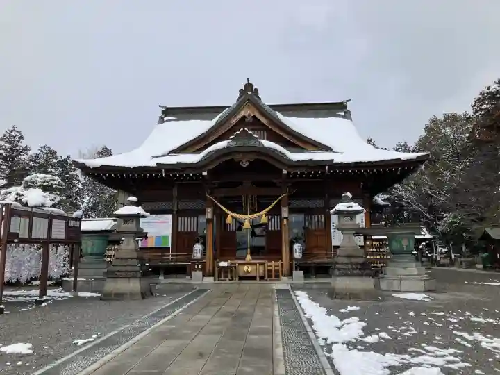 白鷺神社の{uncategorized: "未分類", other: "その他", undefined: "問題あり", building: "その他建物", grave: "お墓", sacred_gate: "鳥居", guardian: "狛犬", statue: "像", buddha: "仏像", history: "歴史", nature: "自然", garden: "庭園", animal: "動物", pagoda: "塔", temizu: "手水舎", mountain_gate: "山門・神門", sanctuary: "本殿・本堂", subordinate: "末社・摂社", art: "芸術", scenery: "景色", jizo: "地蔵", ema: "絵馬", goshuin: "御朱印", omikuji: "おみくじ", items: "授与品その他", amulet: "お守り", goshuincho: "御朱印帳", eats: "食事", festival: "お祭り", votive_dance: "神楽", shichigosan: "七五三参", wedding: "結婚式", experience: "体験その他", initially: "初詣", around: "周辺", anti_infection: "感染症対策"}