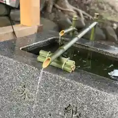 高司神社〜むすびの神の鎮まる社〜の手水