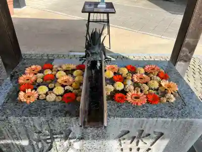 川越八幡宮の{uncategorized: "未分類", other: "その他", undefined: "問題あり", building: "その他建物", grave: "お墓", sacred_gate: "鳥居", guardian: "狛犬", statue: "像", buddha: "仏像", history: "歴史", nature: "自然", garden: "庭園", animal: "動物", pagoda: "塔", temizu: "手水舎", mountain_gate: "山門・神門", sanctuary: "本殿・本堂", subordinate: "末社・摂社", art: "芸術", scenery: "景色", jizo: "地蔵", ema: "絵馬", goshuin: "御朱印", omikuji: "おみくじ", items: "授与品その他", amulet: "お守り", goshuincho: "御朱印帳", eats: "食事", festival: "お祭り", votive_dance: "神楽", shichigosan: "七五三参", wedding: "結婚式", experience: "体験その他", initially: "初詣", around: "周辺", anti_infection: "感染症対策"}