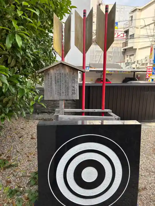 三輪神社の{uncategorized: "未分類", other: "その他", undefined: "問題あり", building: "その他建物", grave: "お墓", sacred_gate: "鳥居", guardian: "狛犬", statue: "像", buddha: "仏像", history: "歴史", nature: "自然", garden: "庭園", animal: "動物", pagoda: "塔", temizu: "手水舎", mountain_gate: "山門・神門", sanctuary: "本殿・本堂", subordinate: "末社・摂社", art: "芸術", scenery: "景色", jizo: "地蔵", ema: "絵馬", goshuin: "御朱印", omikuji: "おみくじ", items: "授与品その他", amulet: "お守り", goshuincho: "御朱印帳", eats: "食事", festival: "お祭り", votive_dance: "神楽", shichigosan: "七五三参", wedding: "結婚式", experience: "体験その他", initially: "初詣", around: "周辺", anti_infection: "感染症対策"}