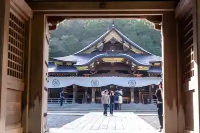 彌彦神社の本殿・本堂