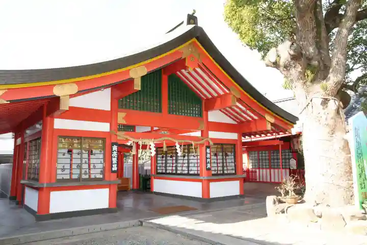 足の神様 服部天神宮の末社・摂社