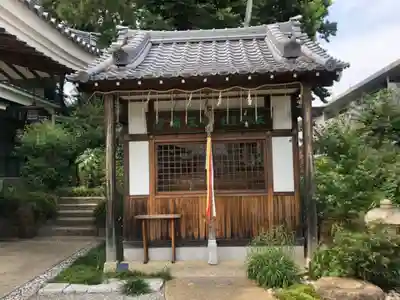 水堂須佐男神社の末社・摂社