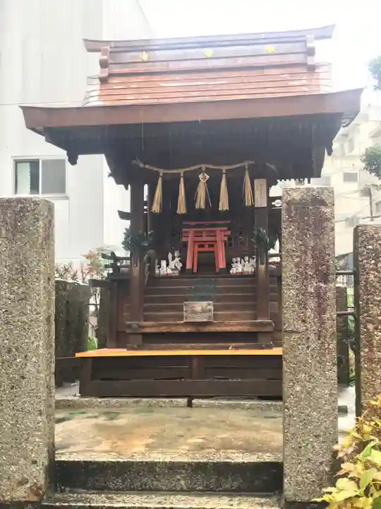 三輪神社の末社・摂社