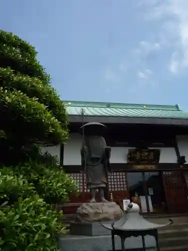 真光寺の像