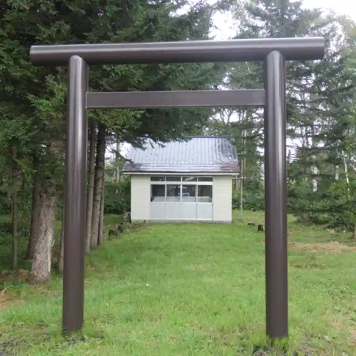 中問寒神社の鳥居