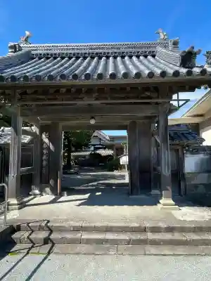 無量寺の{uncategorized: "未分類", other: "その他", undefined: "問題あり", building: "その他建物", grave: "お墓", sacred_gate: "鳥居", guardian: "狛犬", statue: "像", buddha: "仏像", history: "歴史", nature: "自然", garden: "庭園", animal: "動物", pagoda: "塔", temizu: "手水舎", mountain_gate: "山門・神門", sanctuary: "本殿・本堂", subordinate: "末社・摂社", art: "芸術", scenery: "景色", jizo: "地蔵", ema: "絵馬", goshuin: "御朱印", omikuji: "おみくじ", items: "授与品その他", amulet: "お守り", goshuincho: "御朱印帳", eats: "食事", festival: "お祭り", votive_dance: "神楽", shichigosan: "七五三参", wedding: "結婚式", experience: "体験その他", initially: "初詣", around: "周辺", anti_infection: "感染症対策"}