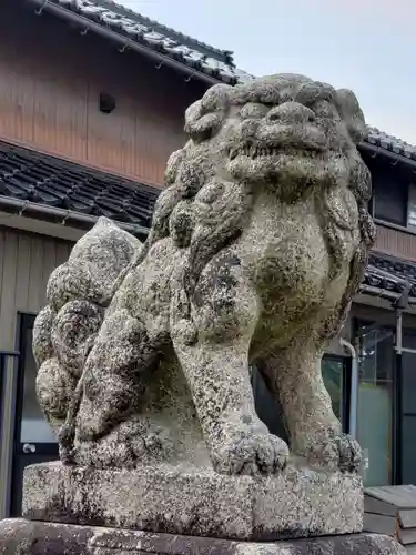 中之宮神社の狛犬