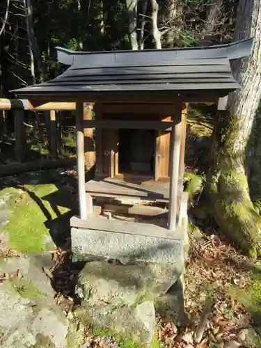 白山神社の末社・摂社