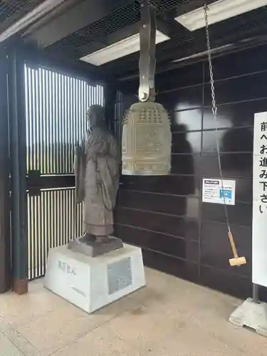 東本願寺本廟 牛久浄苑（牛久大仏）(茨城県)