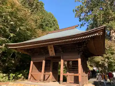 普門寺(切り絵御朱印発祥の寺)の山門・神門