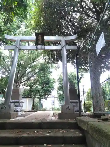 嶺稲荷神社の鳥居