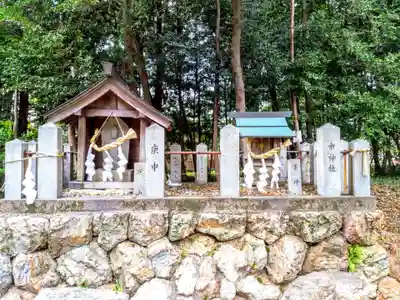 神明神社の末社・摂社