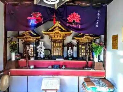 向陽寺の末社・摂社