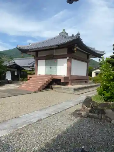 浄教寺の塔