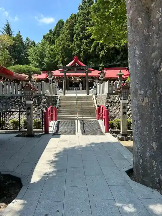 金蛇水神社の{uncategorized: "未分類", other: "その他", undefined: "問題あり", building: "その他建物", grave: "お墓", sacred_gate: "鳥居", guardian: "狛犬", statue: "像", buddha: "仏像", history: "歴史", nature: "自然", garden: "庭園", animal: "動物", pagoda: "塔", temizu: "手水舎", mountain_gate: "山門・神門", sanctuary: "本殿・本堂", subordinate: "末社・摂社", art: "芸術", scenery: "景色", jizo: "地蔵", ema: "絵馬", goshuin: "御朱印", omikuji: "おみくじ", items: "授与品その他", amulet: "お守り", goshuincho: "御朱印帳", eats: "食事", festival: "お祭り", votive_dance: "神楽", shichigosan: "七五三参", wedding: "結婚式", experience: "体験その他", initially: "初詣", around: "周辺", anti_infection: "感染症対策"}