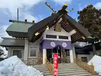 烈々布神社の本殿・本堂