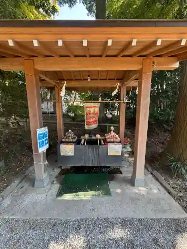 下野 星宮神社の{uncategorized: "未分類", other: "その他", undefined: "問題あり", building: "その他建物", grave: "お墓", sacred_gate: "鳥居", guardian: "狛犬", statue: "像", buddha: "仏像", history: "歴史", nature: "自然", garden: "庭園", animal: "動物", pagoda: "塔", temizu: "手水舎", mountain_gate: "山門・神門", sanctuary: "本殿・本堂", subordinate: "末社・摂社", art: "芸術", scenery: "景色", jizo: "地蔵", ema: "絵馬", goshuin: "御朱印", omikuji: "おみくじ", items: "授与品その他", amulet: "お守り", goshuincho: "御朱印帳", eats: "食事", festival: "お祭り", votive_dance: "神楽", shichigosan: "七五三参", wedding: "結婚式", experience: "体験その他", initially: "初詣", around: "周辺", anti_infection: "感染症対策"}