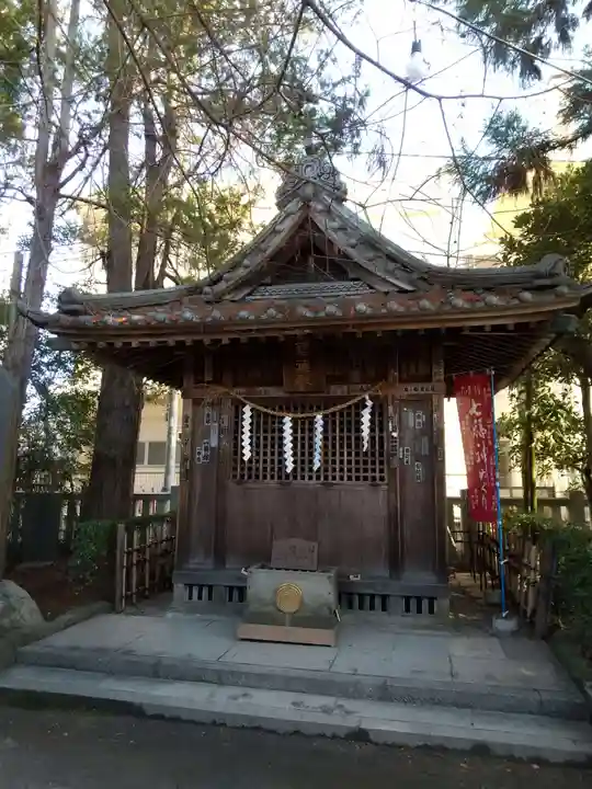 笠間稲荷神社の末社・摂社