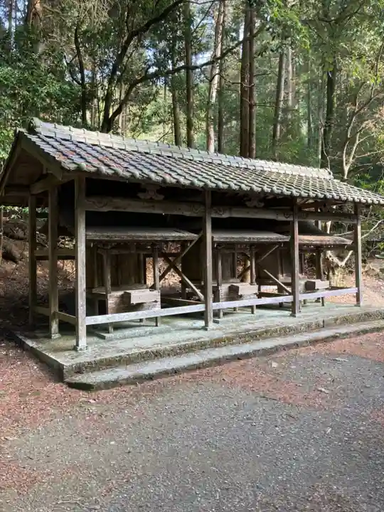 高峯神社の末社・摂社