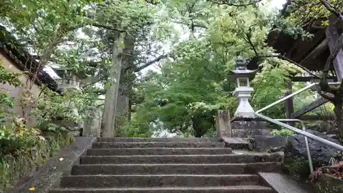 浄瑠璃寺(愛媛県)