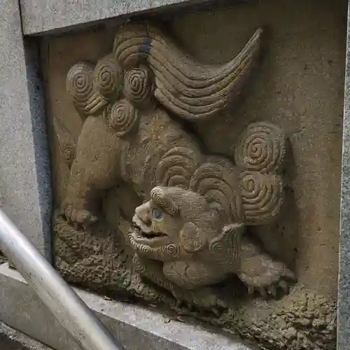 泉神社の狛犬
