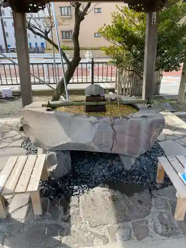 白旗神社の手水舎