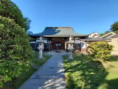 法岩院の本殿・本堂