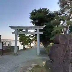 琵琶島神社の鳥居