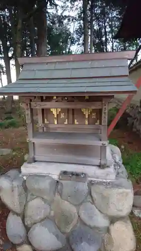 鳴海杻神社の末社・摂社