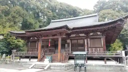 長弓寺の本殿・本堂