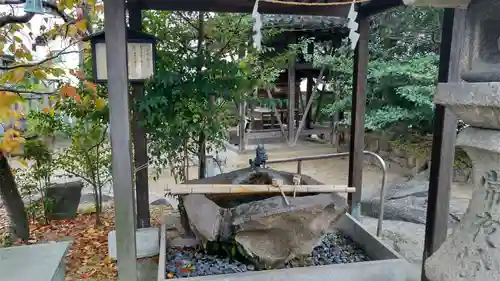 御前神社の手水舎
