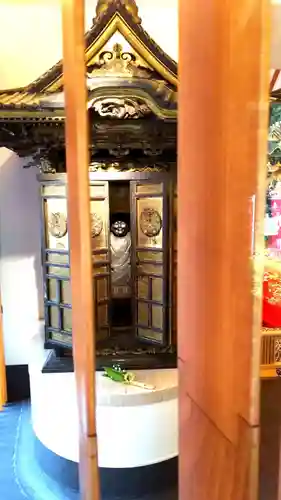 増上寺塔頭 三縁山 宝珠院の像