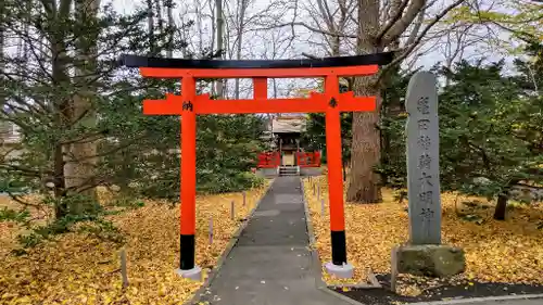 亀田八幡宮の末社