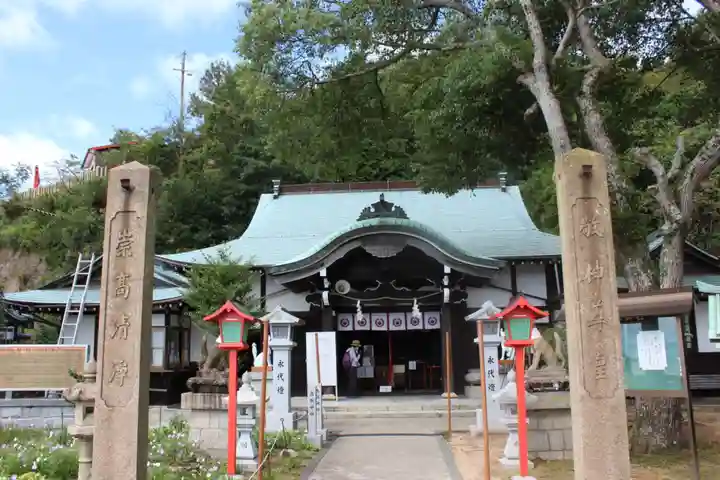 高取神社の本殿・本堂