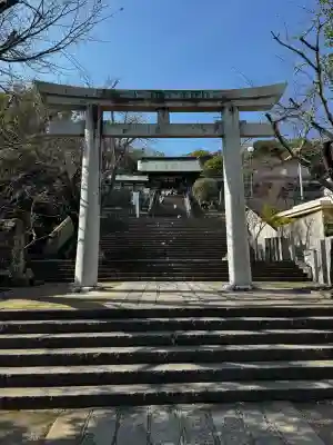 鎮西大社諏訪神社の{uncategorized: "未分類", other: "その他", undefined: "問題あり", building: "その他建物", grave: "お墓", sacred_gate: "鳥居", guardian: "狛犬", statue: "像", buddha: "仏像", history: "歴史", nature: "自然", garden: "庭園", animal: "動物", pagoda: "塔", temizu: "手水舎", mountain_gate: "山門・神門", sanctuary: "本殿・本堂", subordinate: "末社・摂社", art: "芸術", scenery: "景色", jizo: "地蔵", ema: "絵馬", goshuin: "御朱印", omikuji: "おみくじ", items: "授与品その他", amulet: "お守り", goshuincho: "御朱印帳", eats: "食事", festival: "お祭り", votive_dance: "神楽", shichigosan: "七五三参", wedding: "結婚式", experience: "体験その他", initially: "初詣", around: "周辺", anti_infection: "感染症対策"}