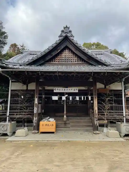 千王神社の本殿・本堂
