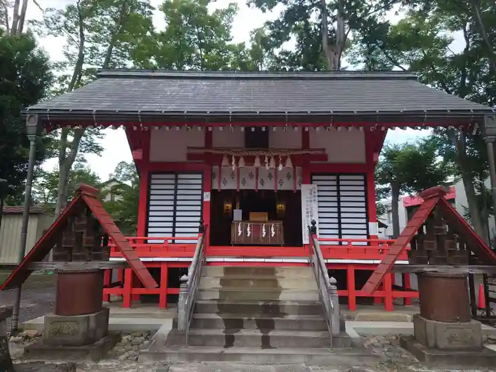諏訪八幡神社の本殿・本堂