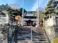 本成寺の本殿