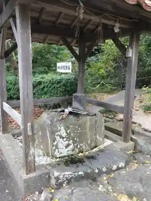 山代神社の手水舎