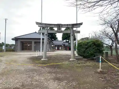 滝台稲荷神社の鳥居