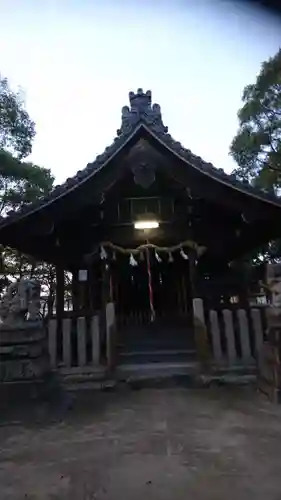 川曲神社(子生和町)の本殿・本堂