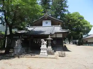 真木諏訪神社の本殿・本堂