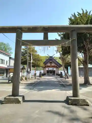 石山神社の鳥居