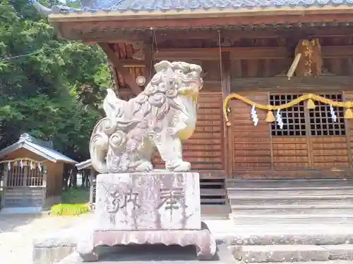 神明社（上切神明社）の狛犬