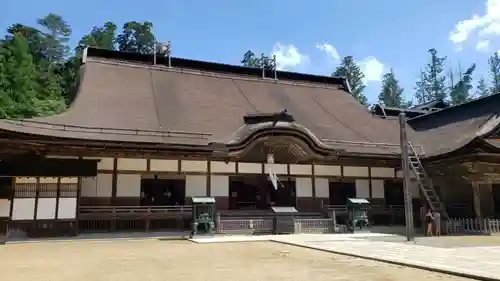 高野山金剛峯寺の本殿・本堂